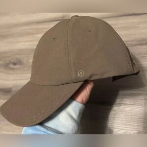 Lululemon hat